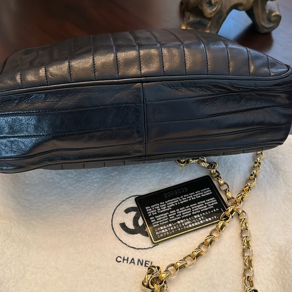 Vintage Chanel Chevron Medium Lambskin Camera Bag by Karl Lagerfeld - Picture 6 of 9